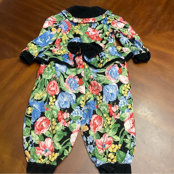 Vintage Plum Pudding Floral Baby Jumpsuit - Picture 3 of 7